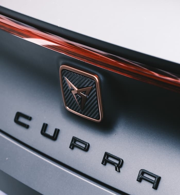 Colores mate en carrocería, una tendencia en auge | Crom Campus Cupra, colores mates